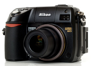 Nikon COOLPIX 8400